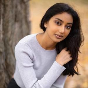 Meet your Posher, Meena